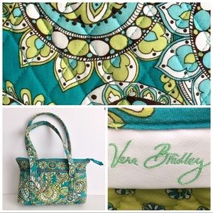Vera Bradley Peacock design quilted bag purse